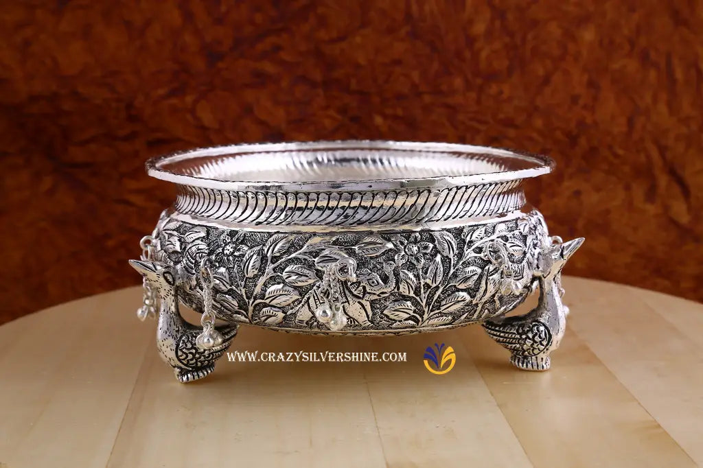 Antique Swan Urli Crazy Silver Shine