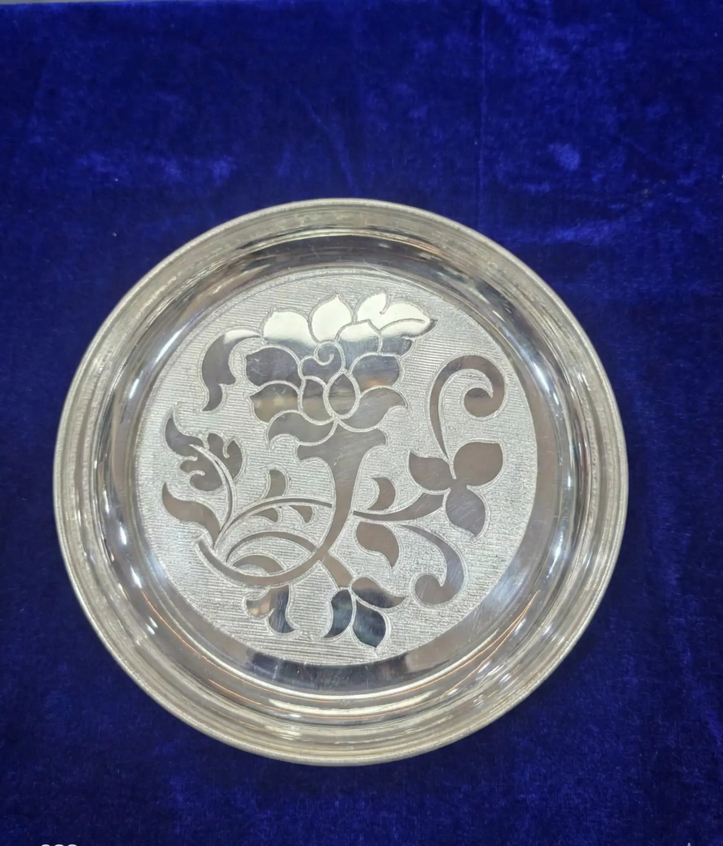 7 Inches German Silver Designer Plate Crazy Silver Shine